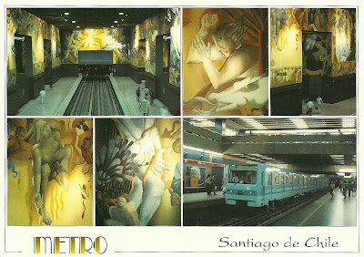 The traveler s drawer SANTIAGO DE CHILE Metro Estación con murales